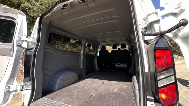 FORD CUSTOM- TRANSPORTER T7-LONG (9)